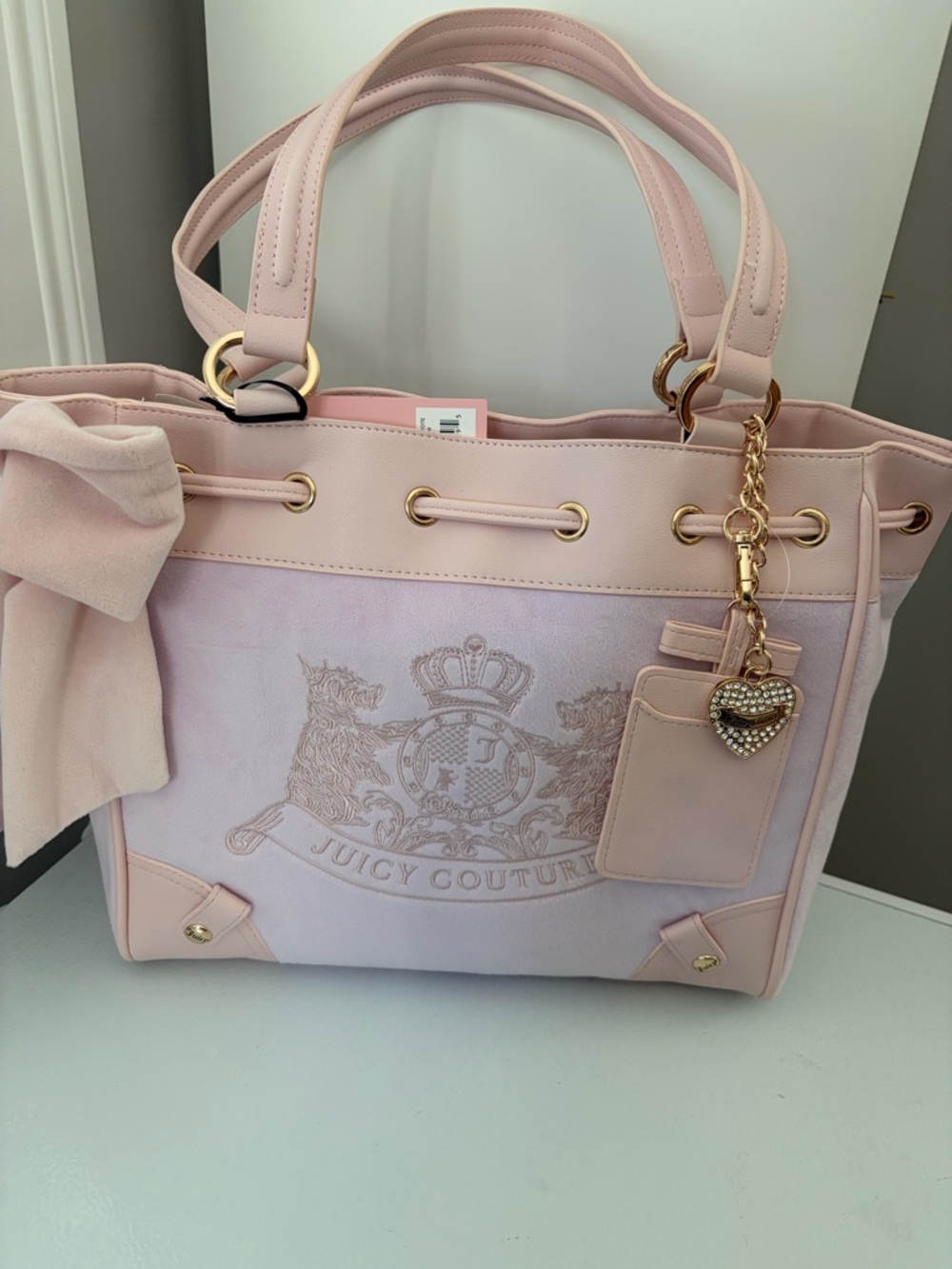 Brand New Juicy Couture Classic Scottie Dogs Daydreamer Tote Lilac Mist